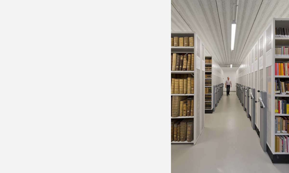 Copyright Michael Miltzow JUN7883.jpg